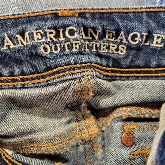 American Eagle 'Kick Boot' Low Rise Boot Cut Denim Jeans - Picture 5 of 7